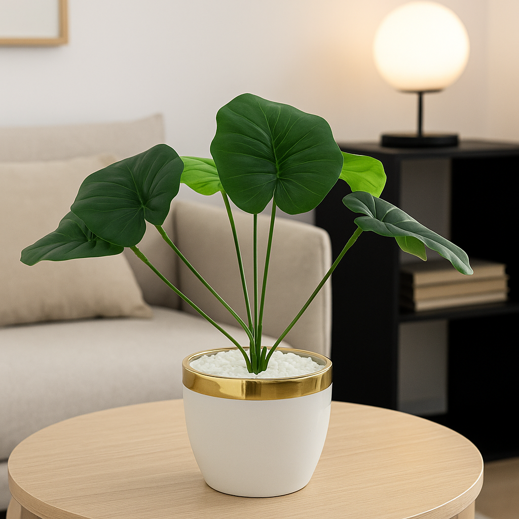 وعاء زرع أنيق وناعم بلمسات ذهبية رقيقة