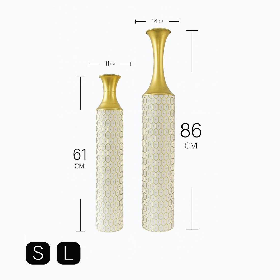 مزهرية حديدية طويلة بنقوش فنية