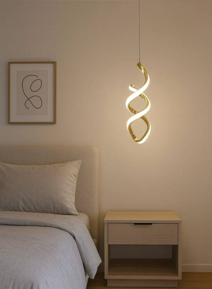 Gold Twist Mini Pendant